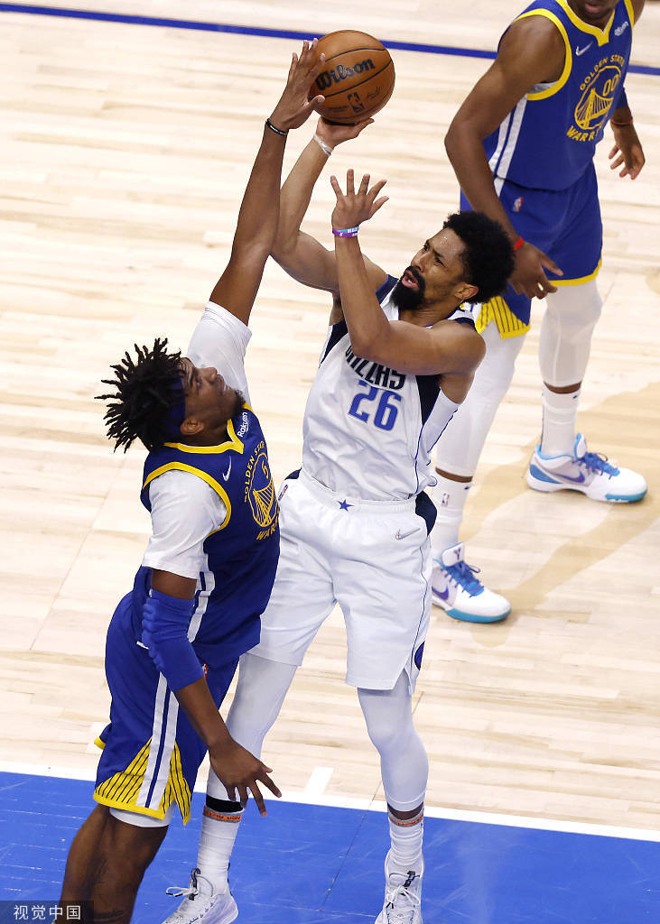 九游体育官网-独行侠打奇才